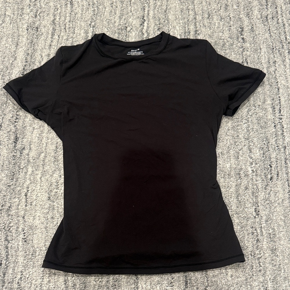 Skims Women’s Black Short-Sleeve Top